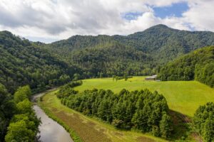 New 404 Acre Listing With Riverfrontage