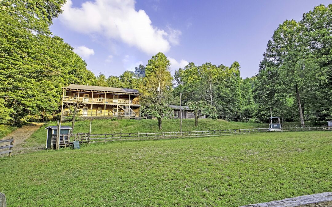 Dude Ranch At Mt. Mitchell